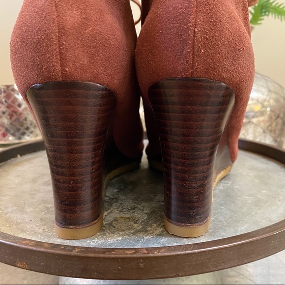 Ugg Elyse Open Toe Lace-Up Wedge Bootie - Picture 7 of 12